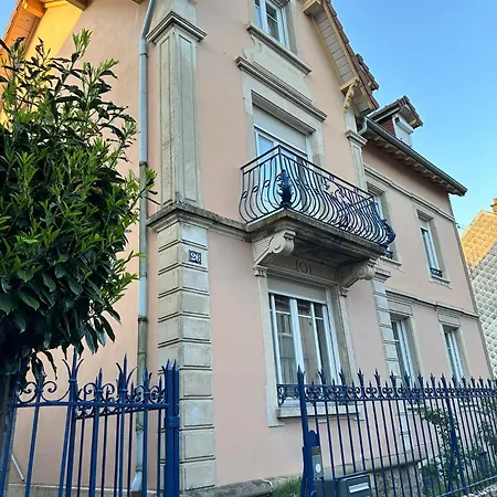 Jardin De Victor Appartements Calmes Spacieux Avec Jardin Clos Belfort Exterior photo